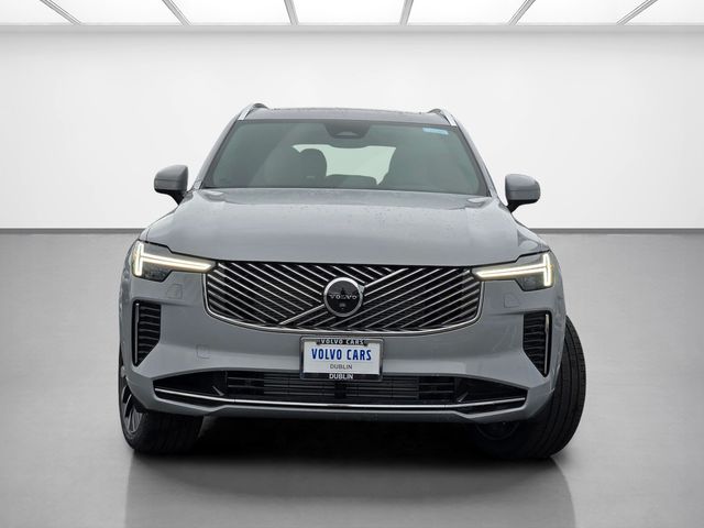 2026 Volvo XC90 Plus - Photo 2