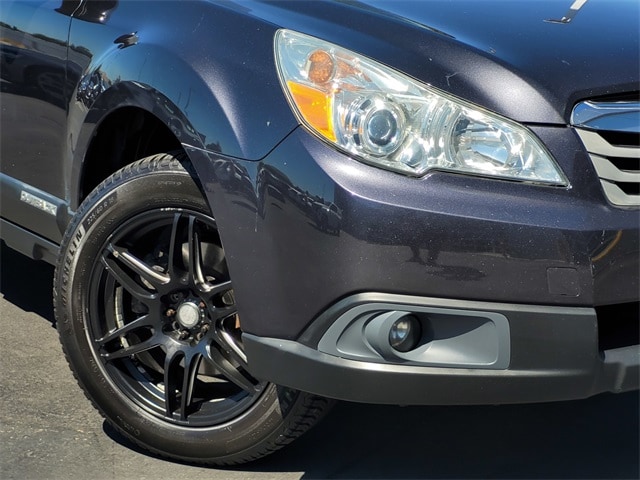 Used 2011 Subaru Outback 3.6R Limited with VIN 4S4BRDLC4B2431276 for sale in Dublin, CA