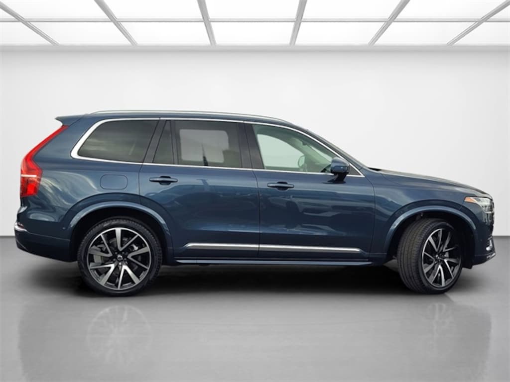 Certified 2024 Volvo XC90 B6 Plus Bright Theme 6-Seater SUV