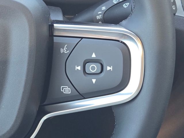 2026 Volvo EX40 Plus - Photo 16