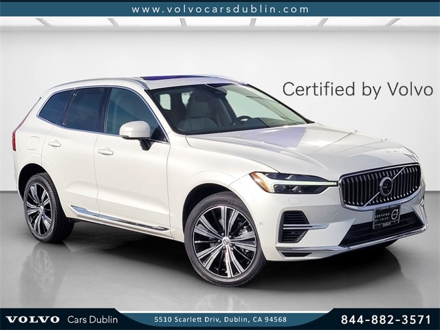 2023 Volvo XC60 Ultimate's photo