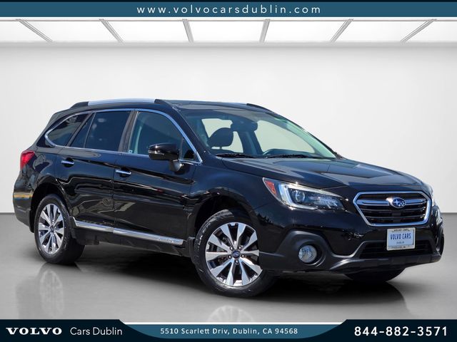2018 Subaru Outback 2.5i Touring's photo