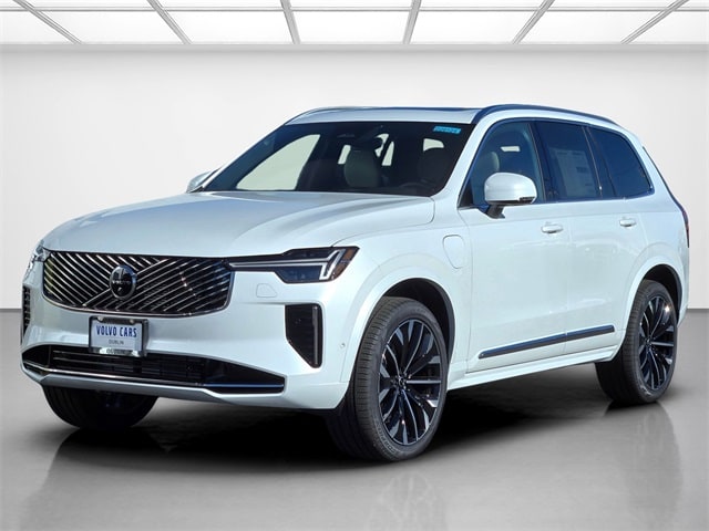 2026 Volvo XC90 Plus - Photo 8