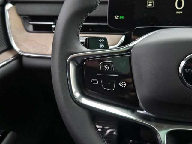 2025 Volvo EX90 Ultra - Photo 22