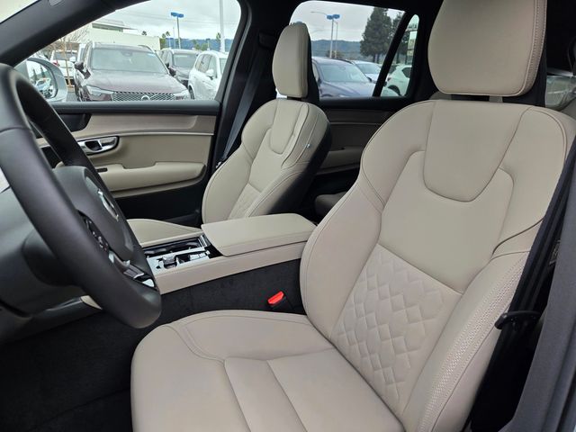 2026 Volvo XC90 Plus - Photo 20