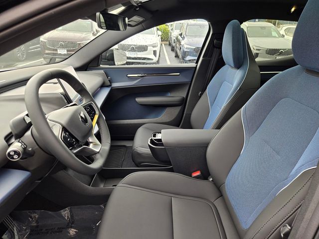 2026 Volvo EX30 Ultra - Photo 10