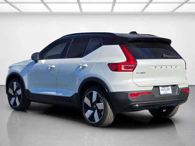 2026 Volvo EX40 Plus - Photo 8