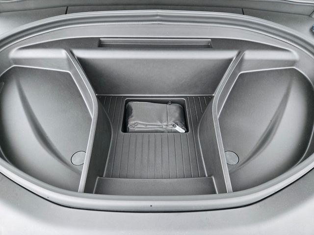 2025 Volvo EX90 Ultra - Photo 30