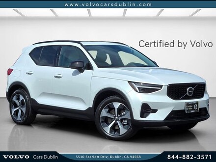 2026 Volvo XC40 B5 Plus SUV