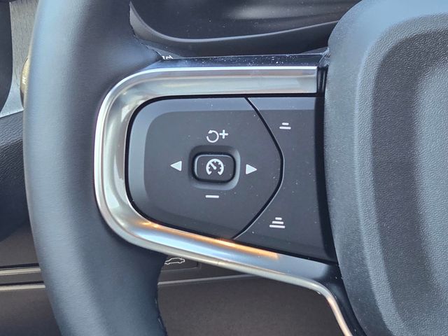 2026 Volvo EX40 Plus - Photo 15