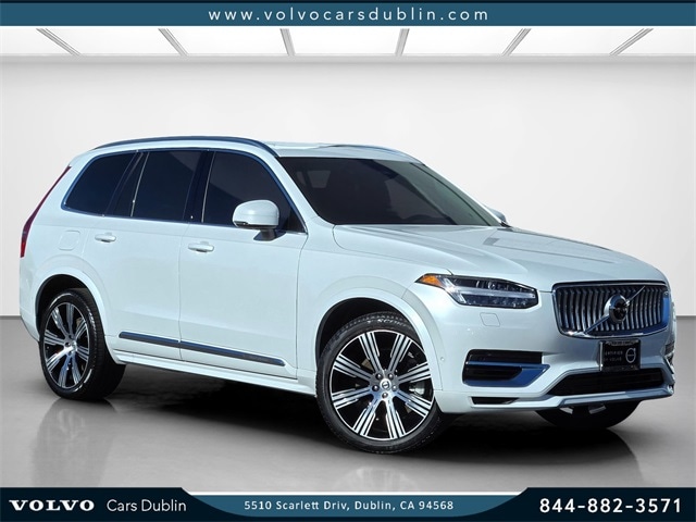 2024 Volvo XC90 Plus's photo