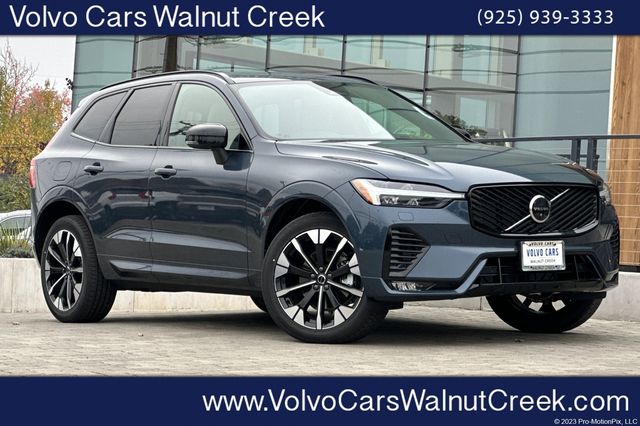 2026 Volvo XC60 B5 Plus Dark AWD's photo
