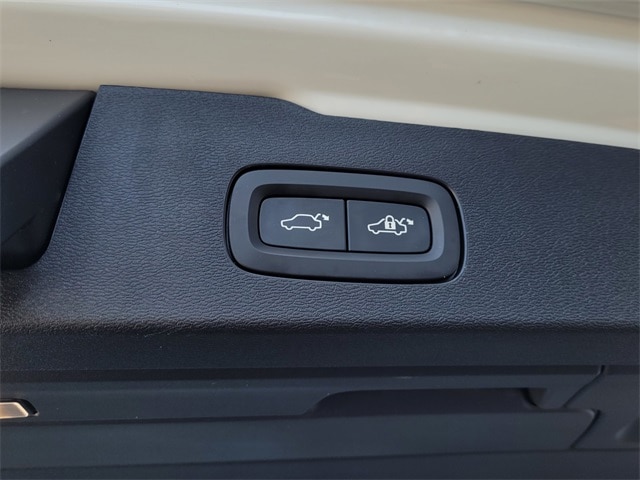 2024 Volvo V60 Cross Country Plus - Photo 26
