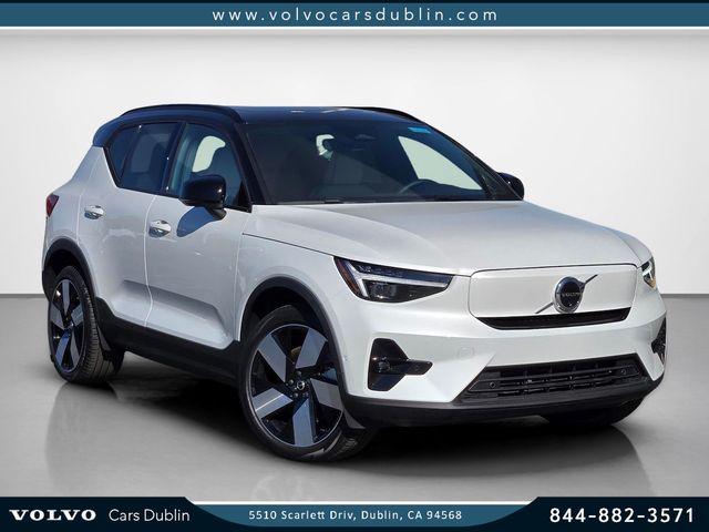 2026 Volvo EX40