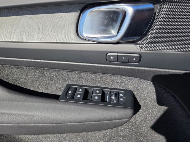2026 Volvo EX40 Plus - Photo 18