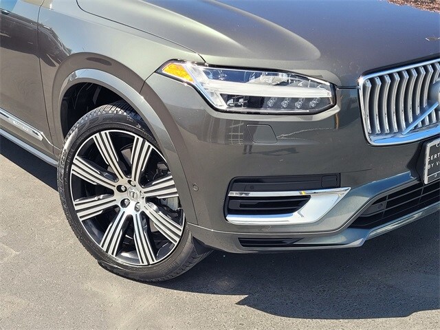2022 Volvo XC90 Recharge T8 Inscription photo 2