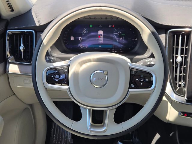 2026 Volvo XC90 Ultra - Photo 14