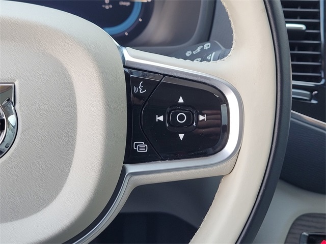 2023 Volvo XC90 Plus - Photo 20