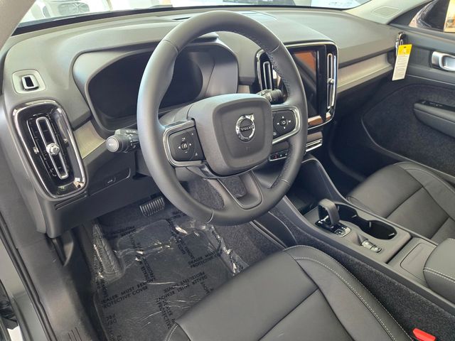 2026 Volvo XC40 Core - Photo 15