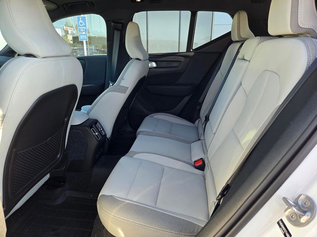 2026 Volvo EX40 Plus - Photo 10