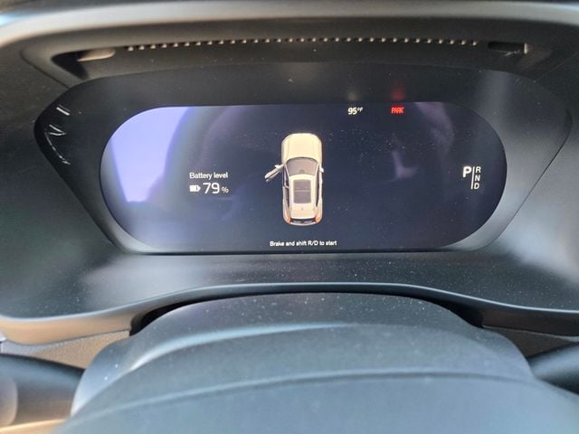 2026 Volvo EX40 Plus - Photo 25