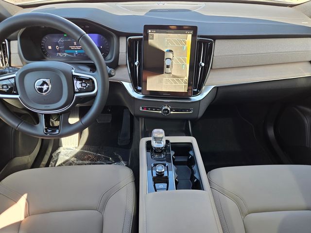 2026 Volvo XC90 Plus - Photo 12