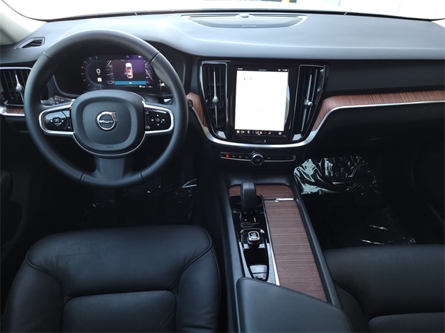 2024 Volvo V60 Cross Country Plus - Photo 15