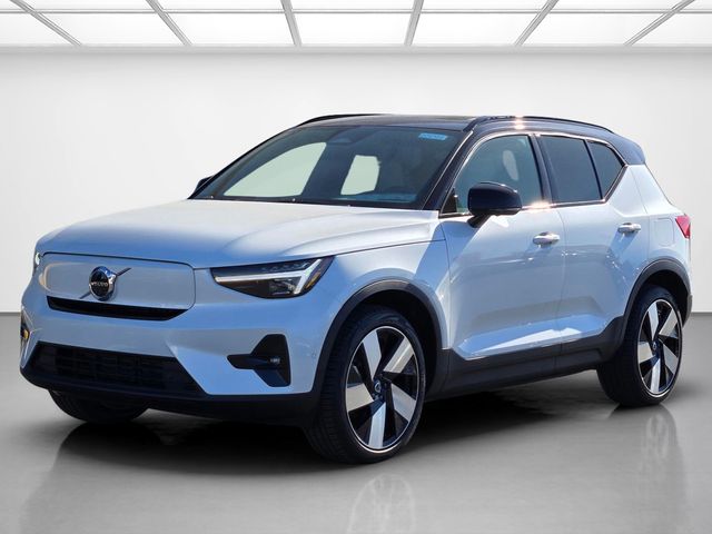2026 Volvo EX40 Plus - Photo 6