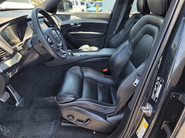 2022 Volvo XC90 R-Design - Photo 17