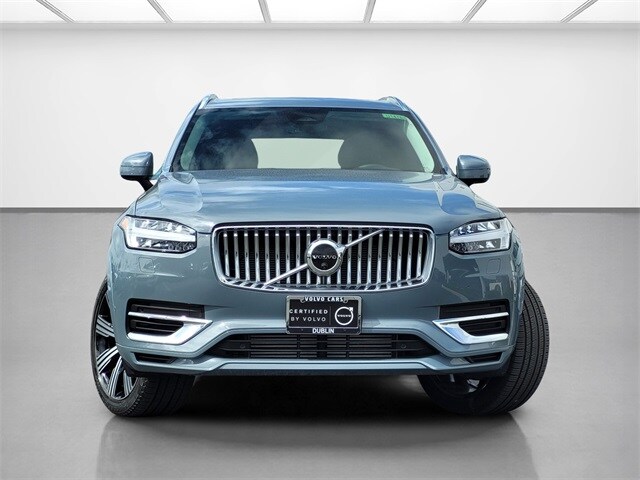 2023 Volvo XC90 Recharge T8 Plus photo 2