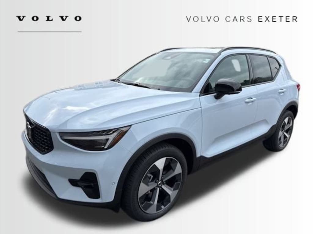 New 2026 Volvo XC40 B5 Plus SUV
