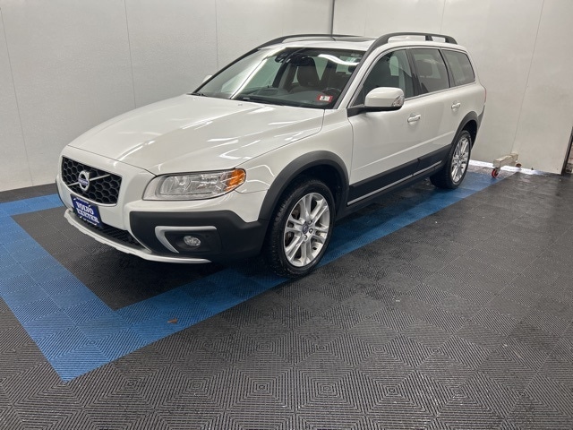 Used 2016 Volvo XC70 Premier with VIN YV4612NKXG1264373 for sale in Exeter, NH