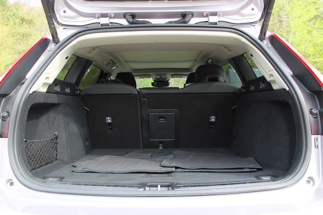 2026 Volvo V60 Cross Country Plus - Photo 16