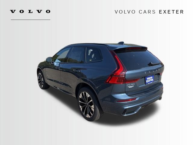2026 Volvo XC60 B5 Plus photo 4