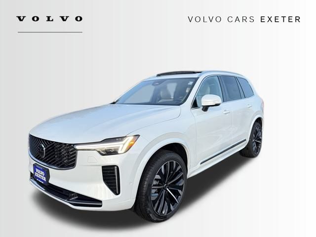 2026 Volvo XC90 Plus's photo