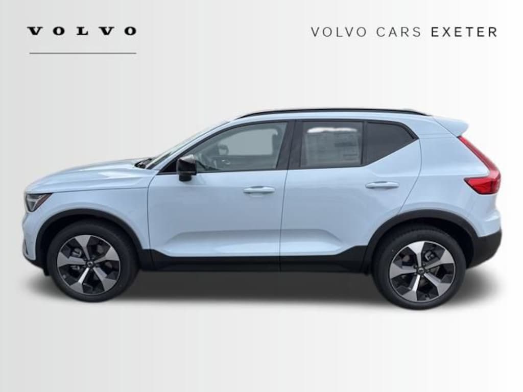 New 2026 Volvo XC40 B5 Plus SUV