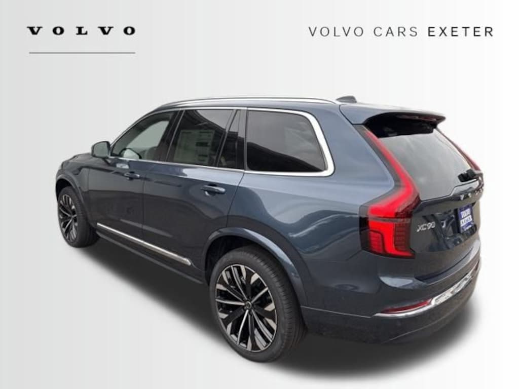 New 2026 Volvo XC90 B5 Core SUV