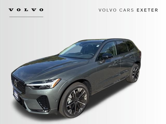 2026 Volvo XC60 B5 Plus photo 2