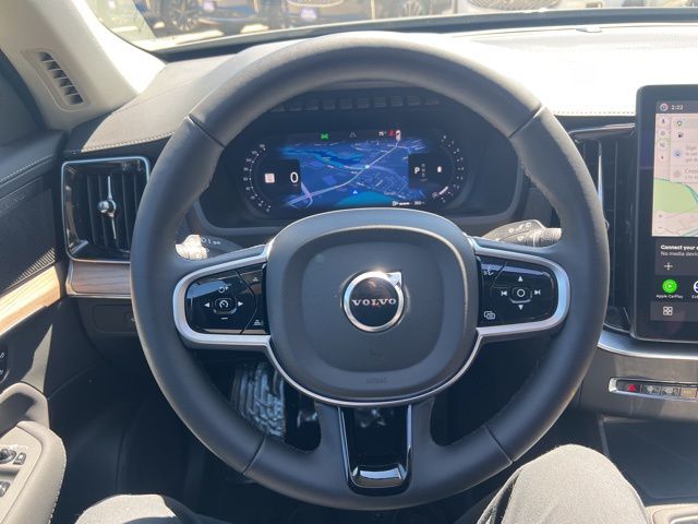 2026 Volvo XC90 Plus - Photo 29