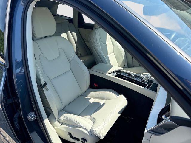 2026 Volvo XC60 Ultra - Photo 26