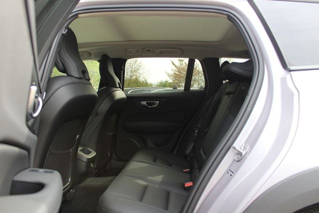 2026 Volvo V60 Cross Country Plus - Photo 18