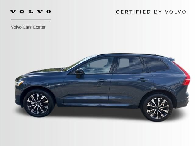 2025 Volvo XC60 B5 Plus photo 3