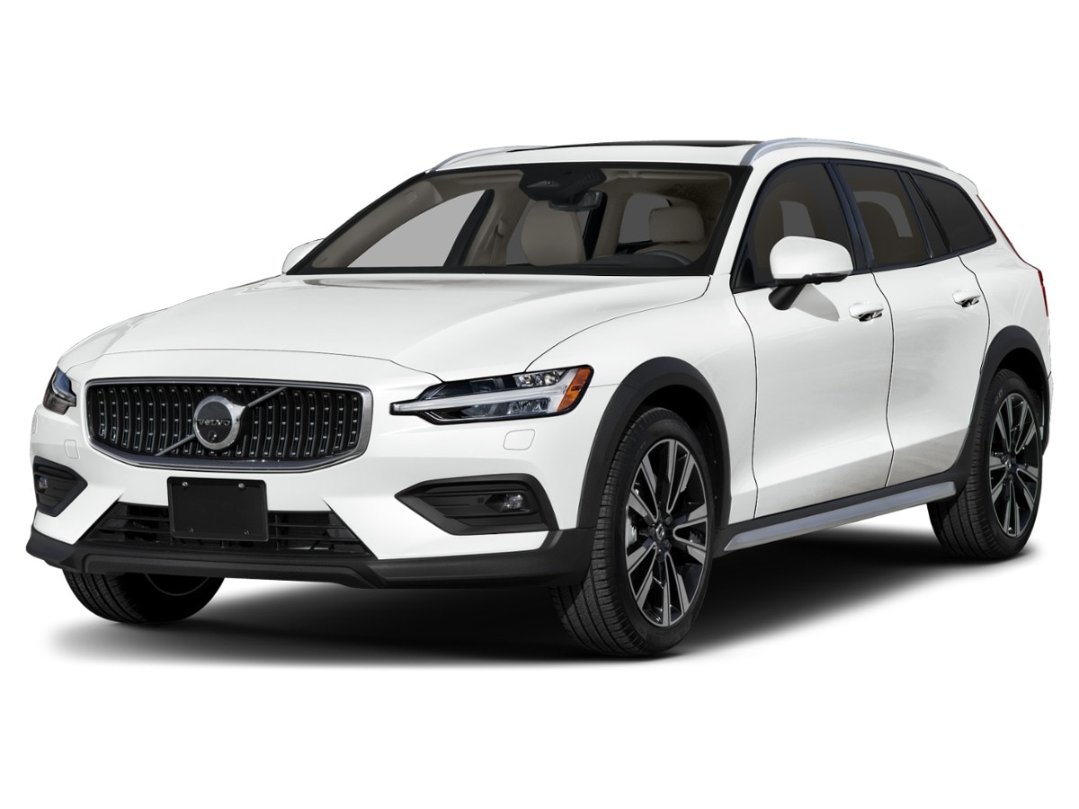 2026 Volvo V60 Cross Country B5 Ultra AWD's photo