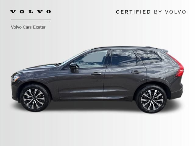 2025 Volvo XC60 B5 Plus photo 3