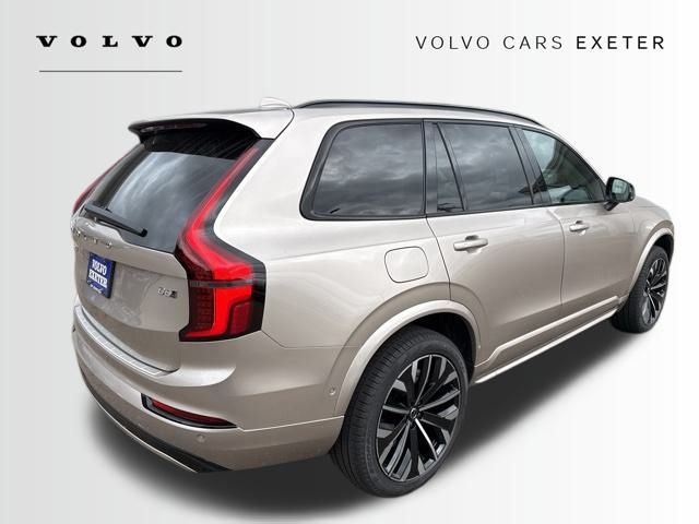 2026 Volvo XC90 photo 3