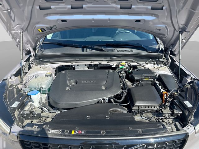 2026 Volvo XC40 Plus - Photo 18