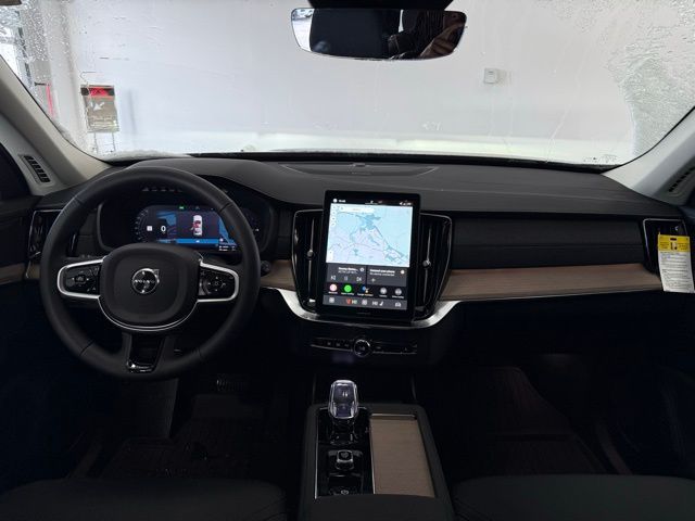 2026 Volvo XC90 Plus - Photo 22