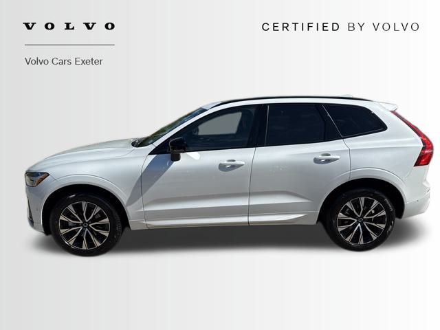 2025 Volvo XC60 B5 Plus photo 2