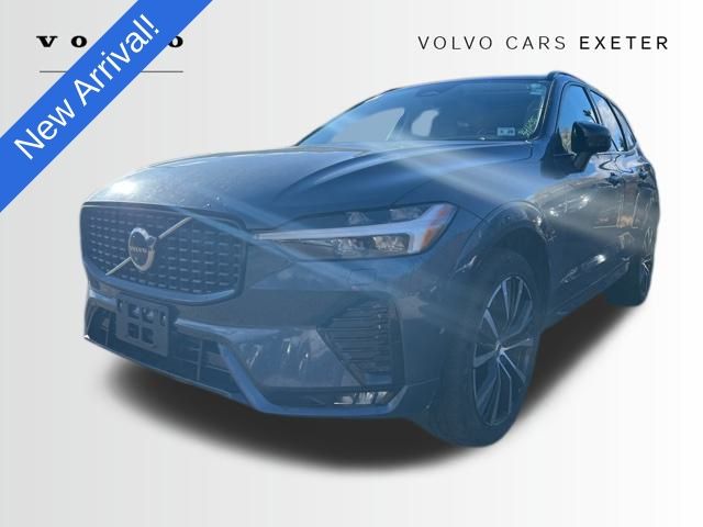 2023 Volvo XC60 Plus's photo
