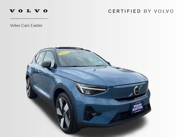 2023 Volvo XC40 Plus